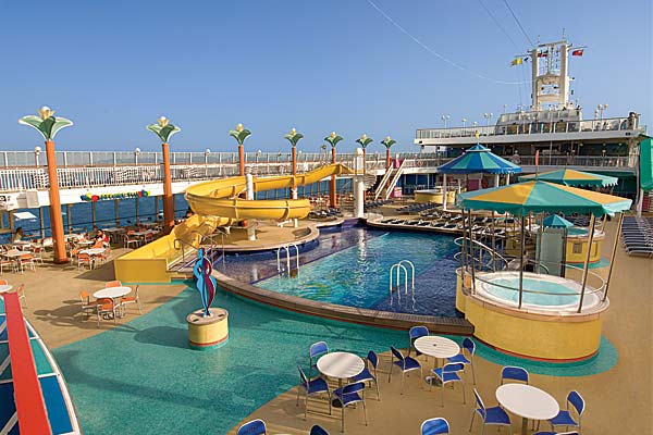 Norwegian Jewel Gallery Image